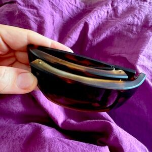 Brown popticals sunglasses